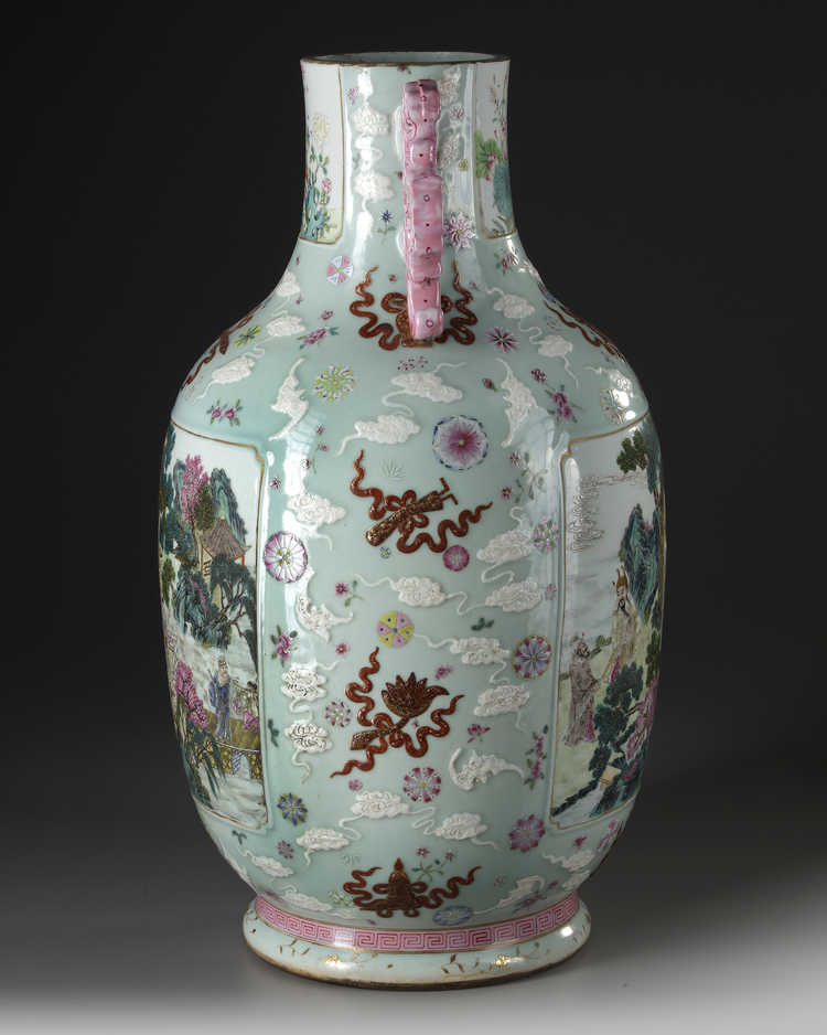 A Large Chinese Famille Rose Vase Th Century