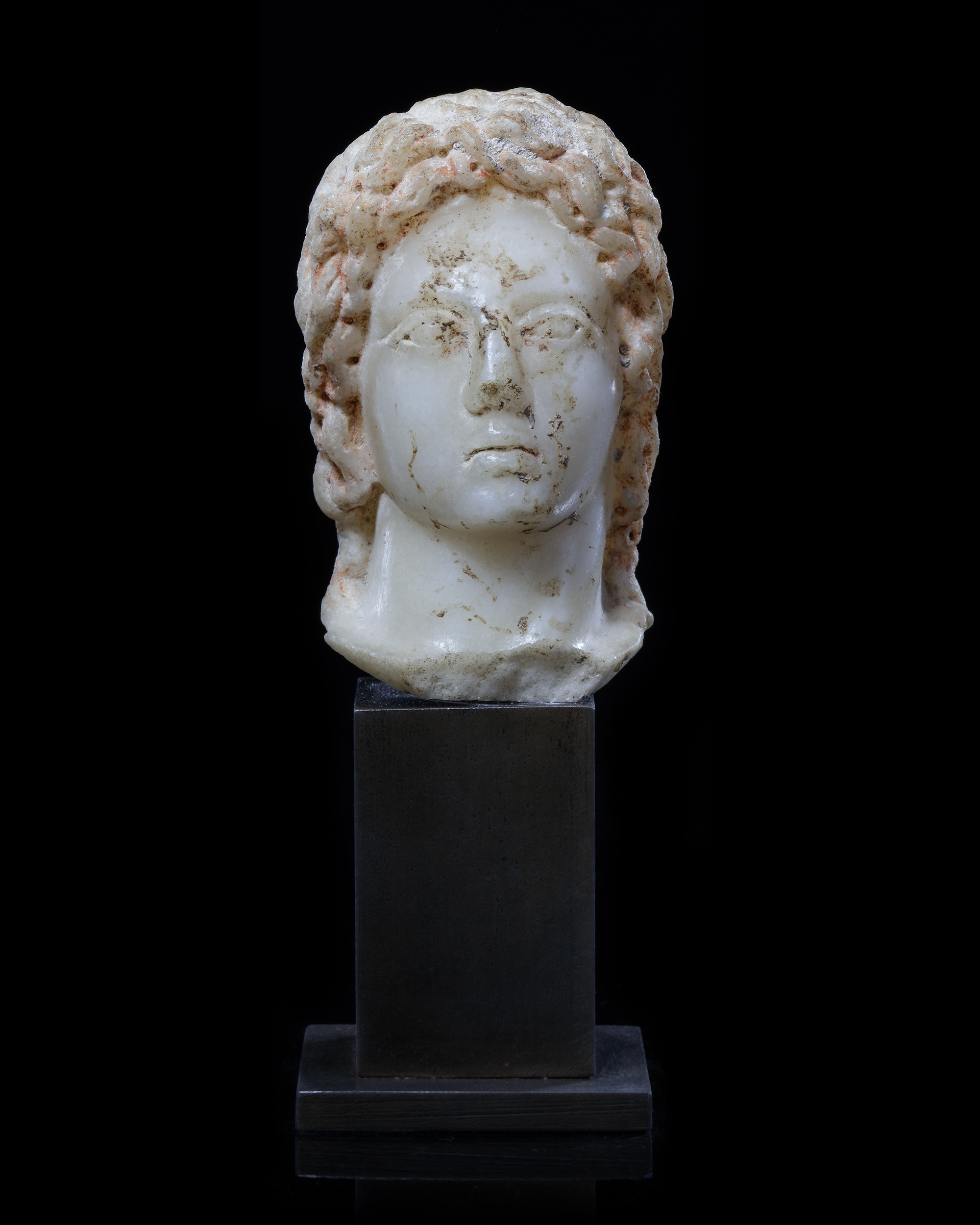 A MARBLE HEAD OF ALEXANDER HELLENISTIC 2ND 3RD CENTURY BC