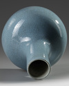 A CHINESE BLUE-GROUND CRACKLE-GLAZED BOTTLE VASE, CHINA, 19TH-20TH CENTURY