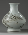 A Chinese en-grisaille decorated 'landscape' vase