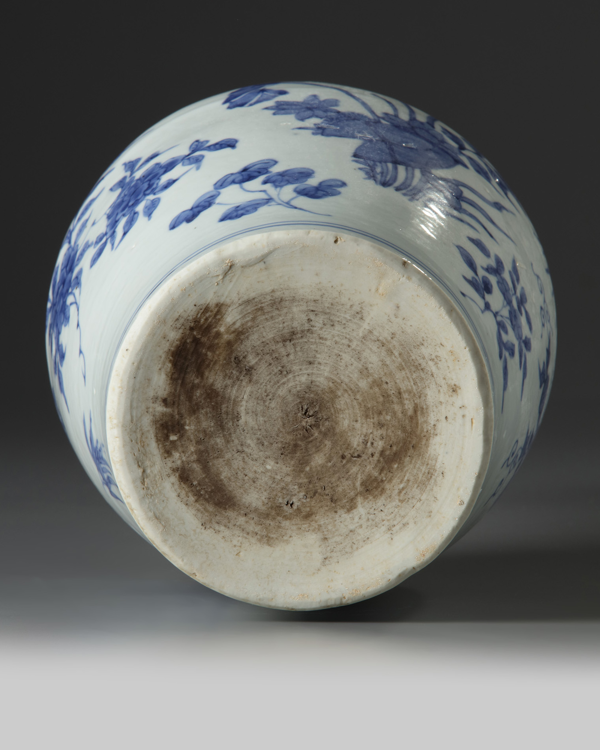 ルイ・ヴァルタ、Vase bleu、海外版超希少レゾネ、新品額付 A Chinese Transitional-style blue and white bottle vase