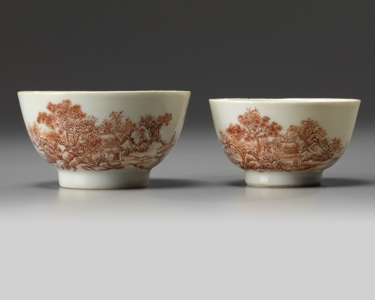 A set of two Chinese sepia-decorated 'landscape' bowls