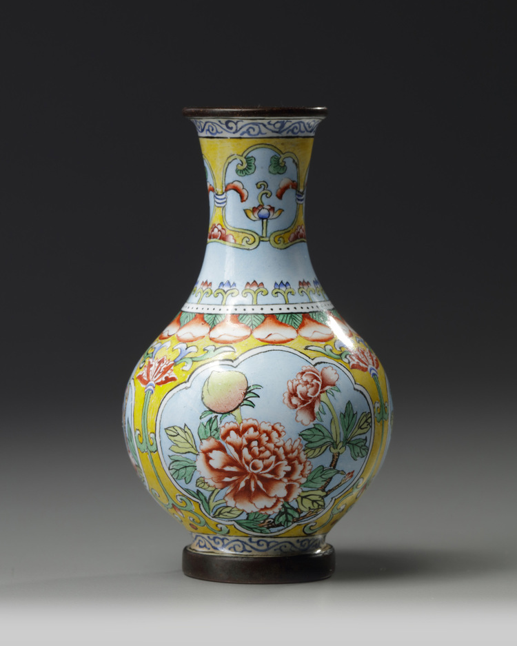 A small Chinese painted enamel 'floral' vase