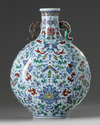 A Chinese doucai moonflask