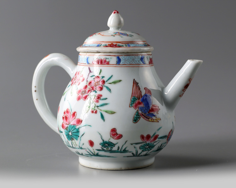 A Chinese famille rose 'mandarin ducks' teapot and cover