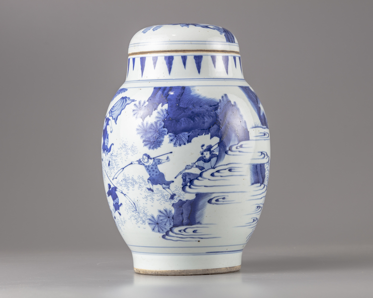 A Chinese blue and white pot and cover