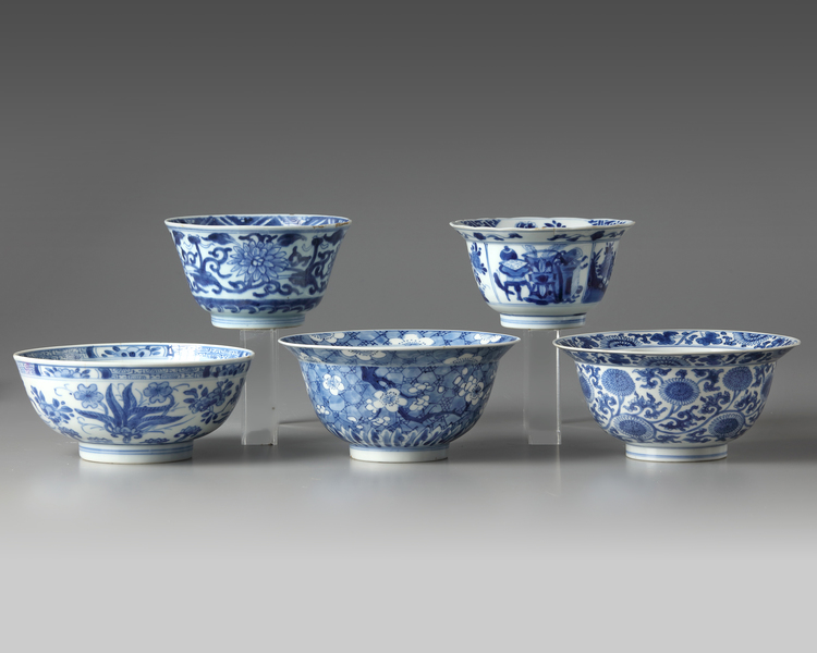 Five Chinese blue and white bowls