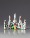 A famille rose brush rest