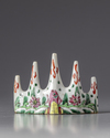 A famille rose brush rest
