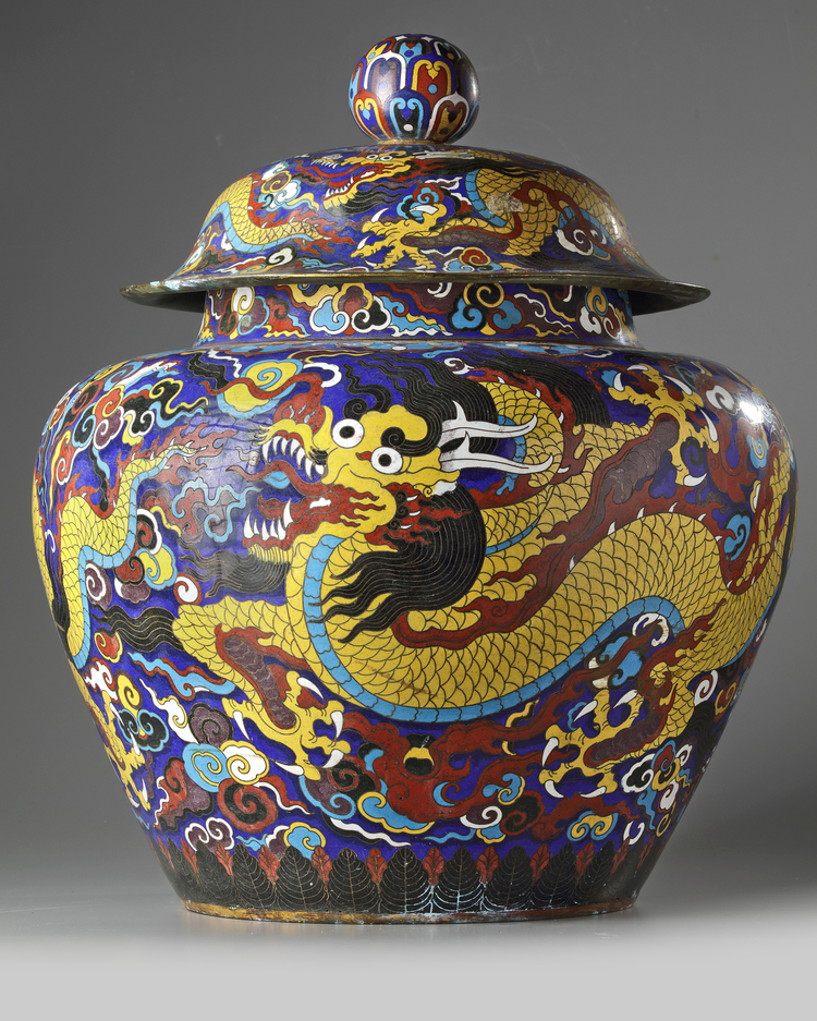 A large Chinese cloisonné enamel 'dragon' jar and cover