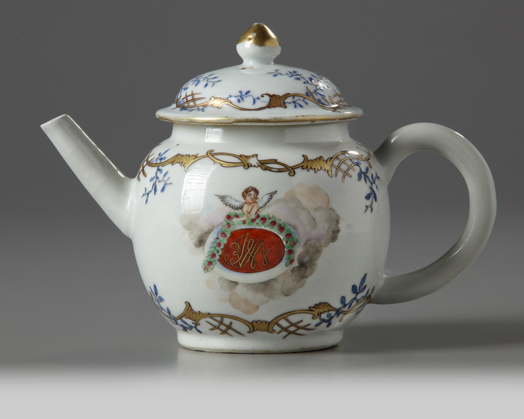 A Chinese enamelled 'Meissen-style' teapot and cover