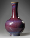 A CHINESE FLAMBÉ GLAZED BOTTLE VASE, 19TH-20TH CENTURY
