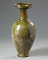 A Chinese green-glazed pottery vase