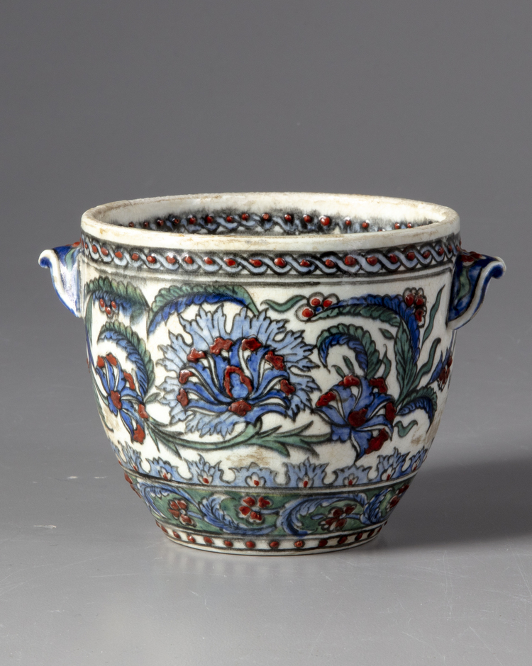 A KUTAHYA POTTERY BOWL, TURKEY-KUTAHYA, 19TH CENTURY