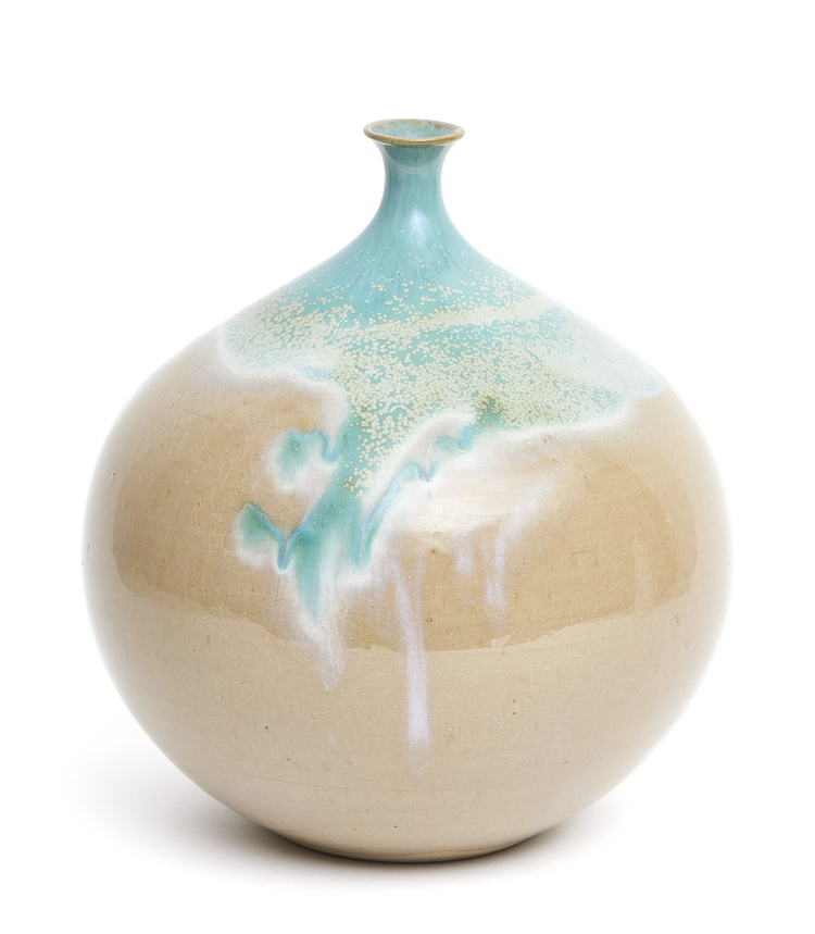 A Japanese globular vase with a narrow neck