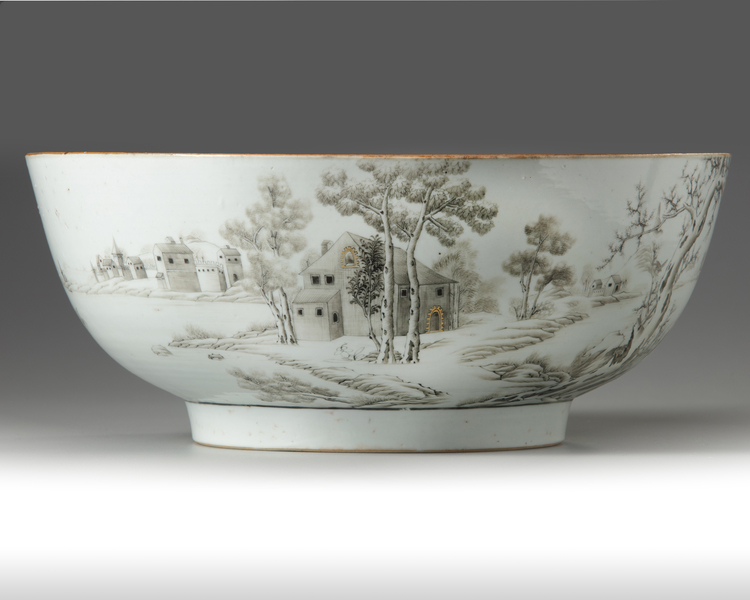 A Chinese grisaille-decorated 'hundred birds' punch bowl