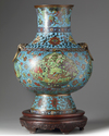 A large Chinese cloisonné enamel 'birds' vase