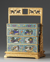 A CHINESE CLOISONNÉ ENAMEL THREE-TIERED LUNCH BOX, CHINA, 19TH-20TH CENTURY