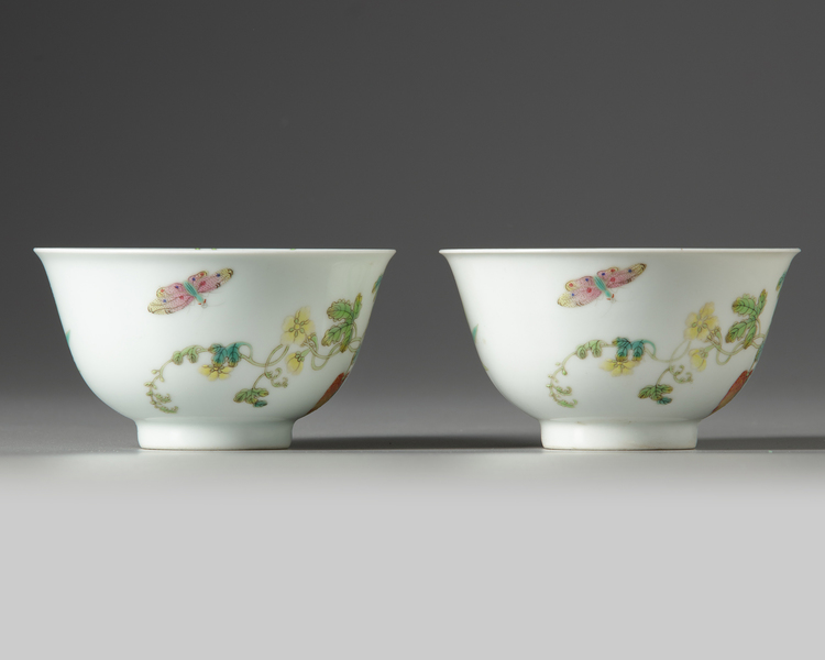 A pair of Chinese famille rose ‘bitter melon’ bowls