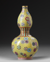 A Chinese flower roundel double gourd  vase