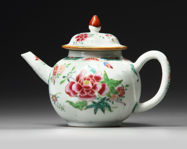 A Chinese famille rose teapot and cover