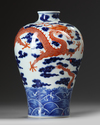 A CHINESE CORAL-RED DECORATED BLUE AND WHITE MEIPING VASE, 20TH CENTURY