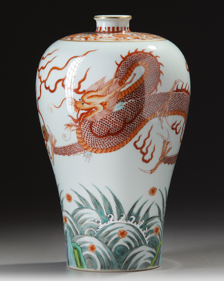 A CHINESE IRON-RED DECORATED MEIPING VASE, 19TH-20TH CENTURY