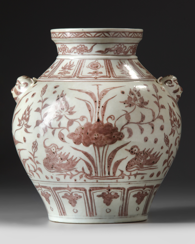A CHINESE UNDERGLAZE RED MING-STYLE JAR, QING DYNASTY (1644-1911)