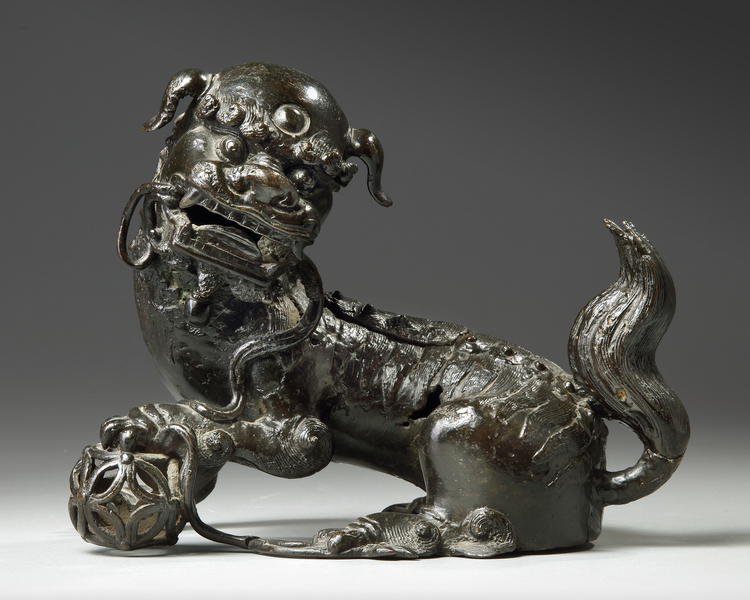 A CHINESE BRONZE FU DOG CENSER, MING DYNASTY(1368-1644) OR LATER