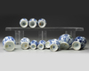 A GROUP OF ELEVEN CHINESE BLUE AND WHITE VESSELS