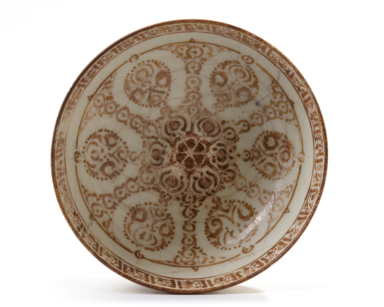 A KASHAN LUSTRE POTTERY BOWL, PERSIA, 12TH-13TH CENTURY