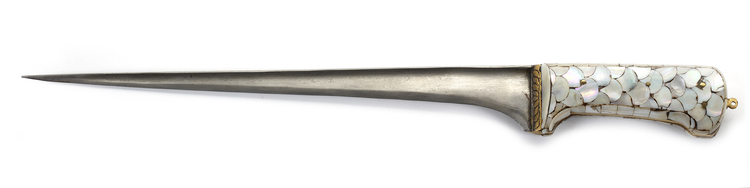A MOTHER-OF-PEARL HILTED DAGGER (PESHKABZ), INDIA, GUJARAT, 18TH CENTURY
