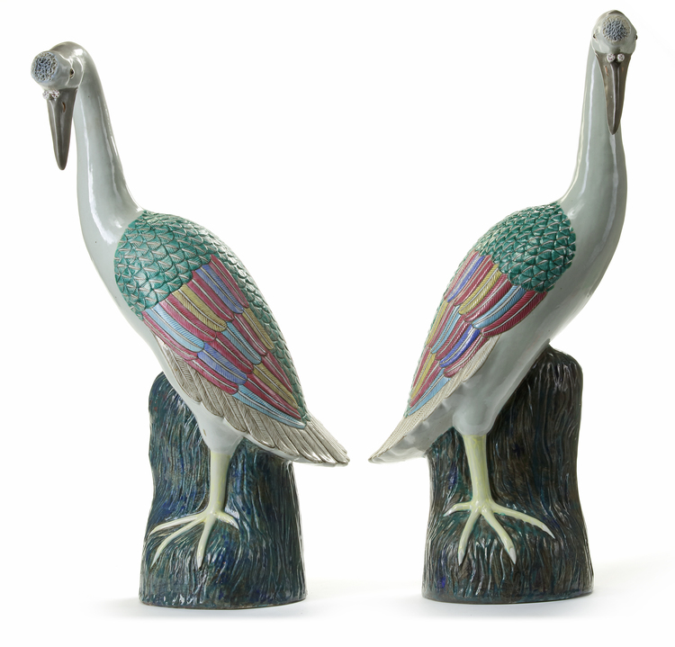 A PAIR OF CHINESE FAMILLE ROSE CRANES