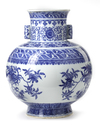 A CHINESE BLUE AND WHITE HU VASE, QING DYNASTY (1644-1911)