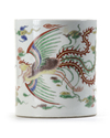 A CHINESE FAMILLE VERTE BRUSHPOT, LATE QING DYNASTY (1644-1912)
