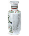 A CHINESE FAMILLE VERTE ROULEAU VASE, CHINA, 19TH CENTURY