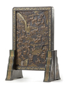 A SMALL CHINESE GILT LACQUERED 'HUNDRED DEER' TABLE SCREEN, CHINA, 20TH CENTURY