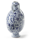 A CHINESE BLUE AND WHITE MOON-FLASK BIANHU, CHINA, QING-DYNASTY (1644-1911)