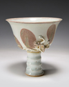 A CHINESE WHITE GLAZED STEM CUP, MING DYNASTY (1368-1644)
