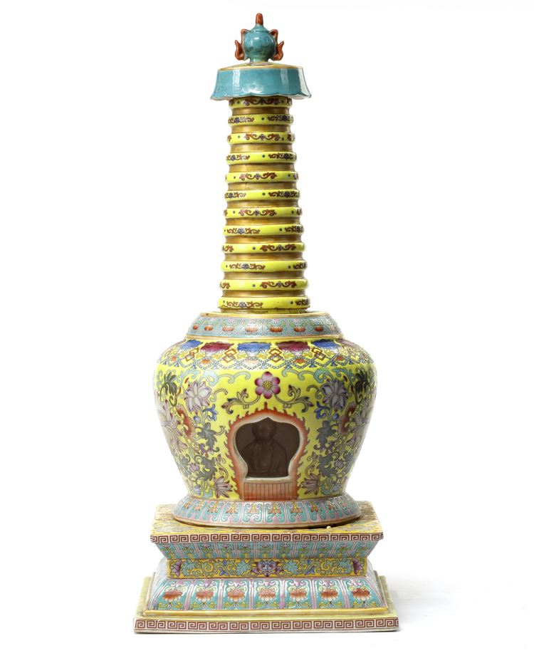 A CHINESE FAMILLE ROSE STUPA, CHINA, QING DYNASTY (1644-1911)