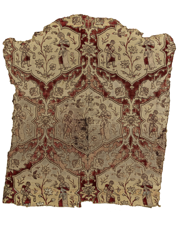 VELVET FRAGMENT, SAFAVID, IRAN, 16TH CENTURY