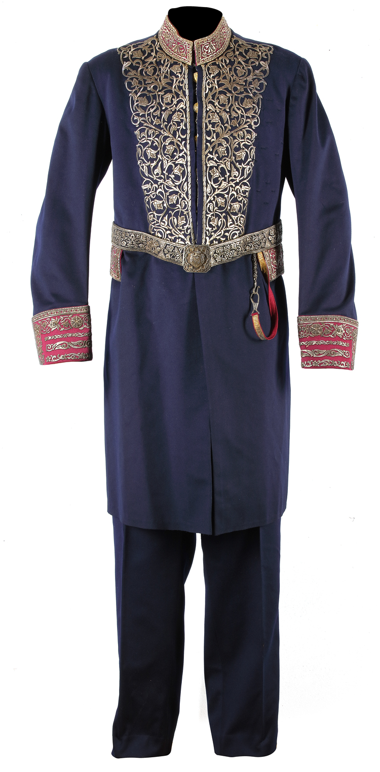 AN OTTOMAN CEREMONIAL COSTUME, TURKEY, EARLY 20TH CENTURY