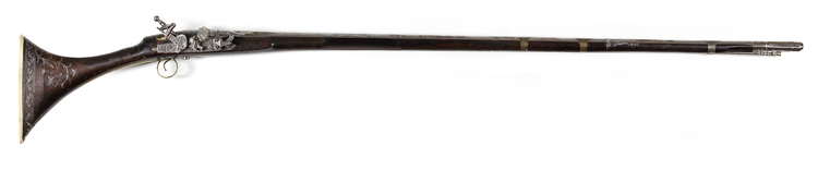 AN OTTOMAN WOOD AND SILVER MOUNTED MIQUELET-LOCK GUN, 19TH CENTURY