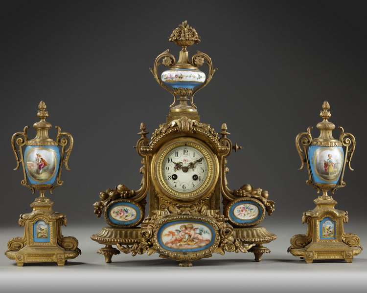 A FRENCH CLOCK SET, 19TH CENTURY
