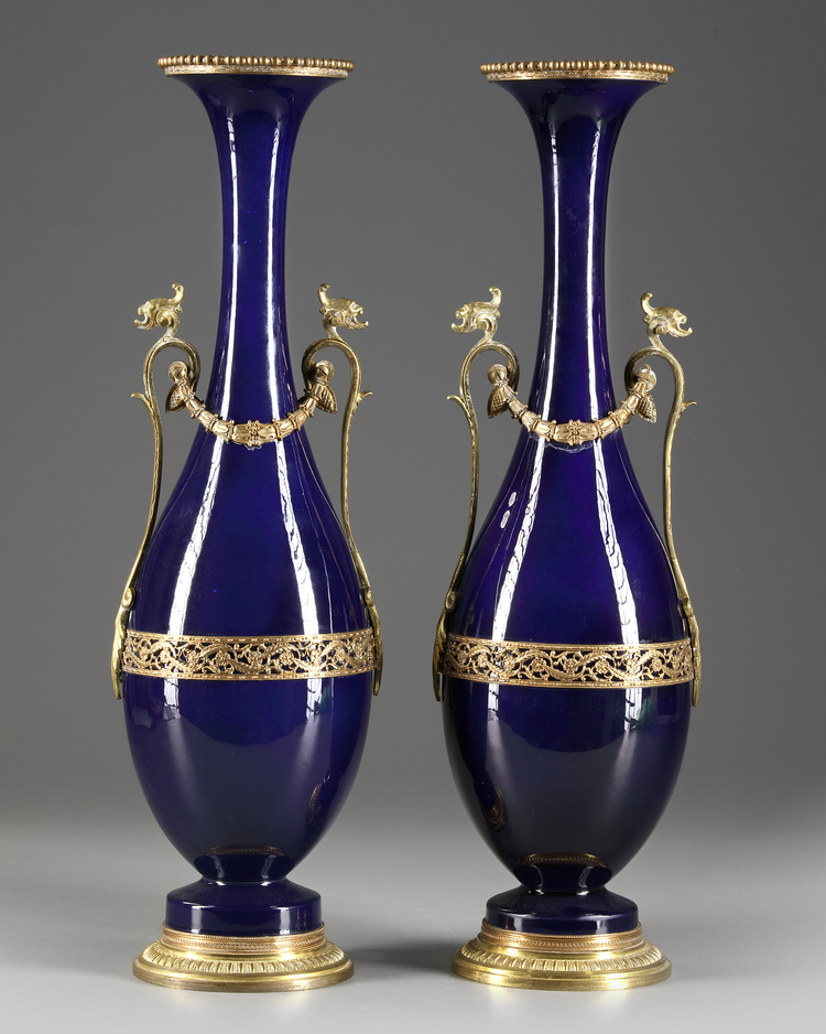 A PAIR OF FRENCH BLUE PORCELAIN VASES, CIRCA 1900