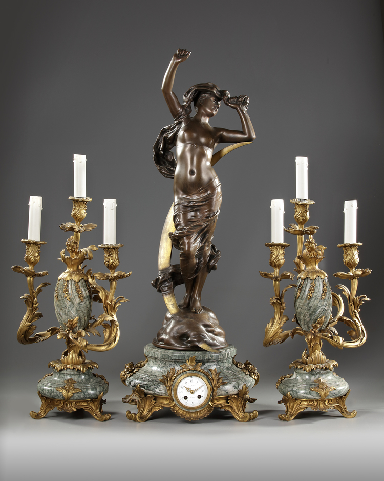 A FRENCH ORMULU CLOCK SET, LATE 19TH CENTURY