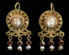 A PAIR OF ROMAN GOLD EARRINGS WITH MEDUSA CAMEOS, CIRCA 2ND-3RD CENTURY A.D.