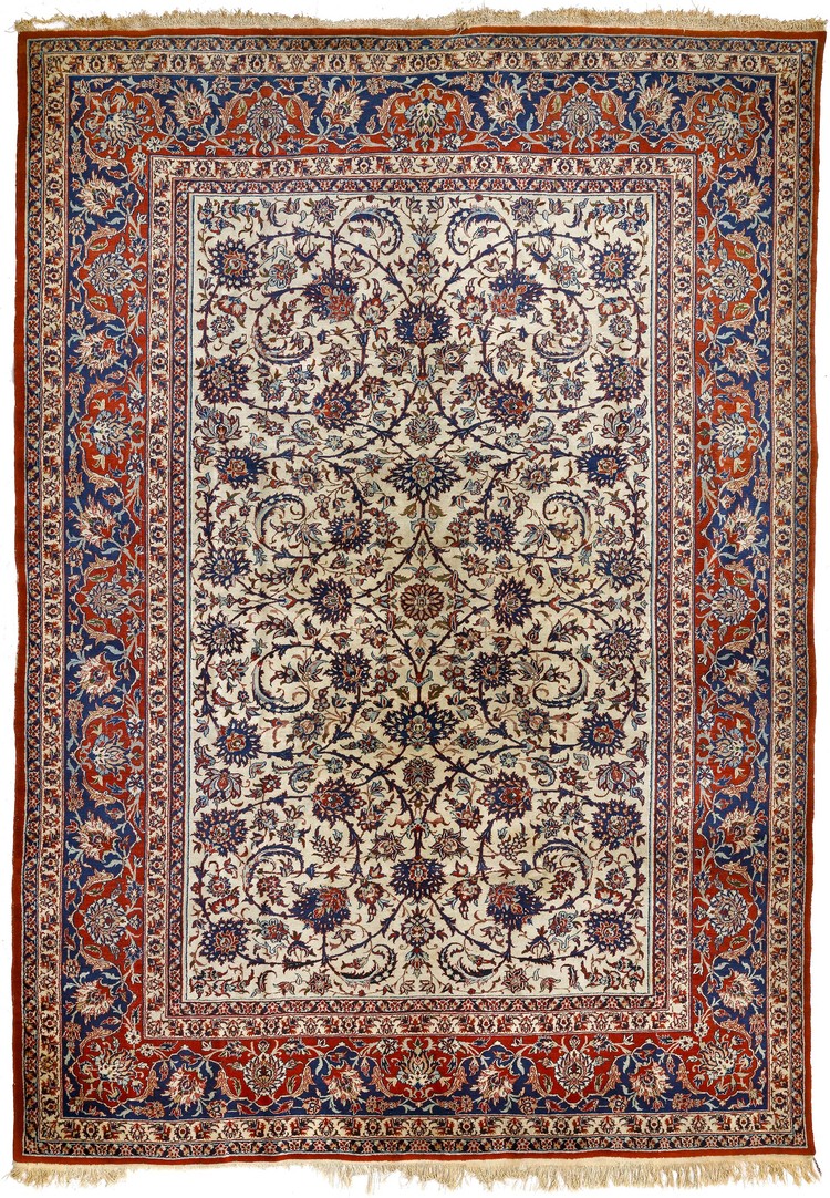 AN ISFAHAN KURK RUG, CIRCA 1920