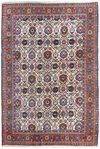 A VERAMIN CARPET WITH IVORY GROUND, IRAN, 1910-1920