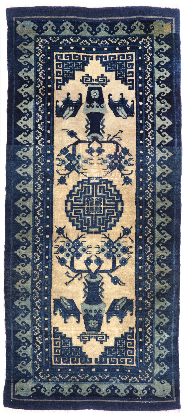 A PAOTO RUG